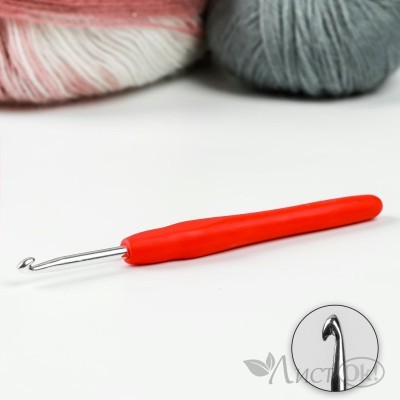 Крючок для вязания, с силиконовой ручкой, d = 4,5 мм, 14 см, цвет красный 1364636 Арт Узор 