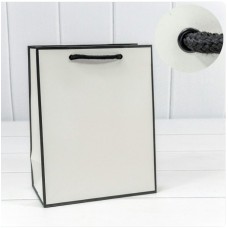 Пакет подарочный 