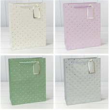 Пакет подарочный с тиснением 