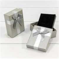 Коробка подарочная прямоугольная 9*7*3см с бантиком Серебряный 62579/5 Коробка подарочная прямоугольная 9*7*3см с бантиком Серебряный 62579/5